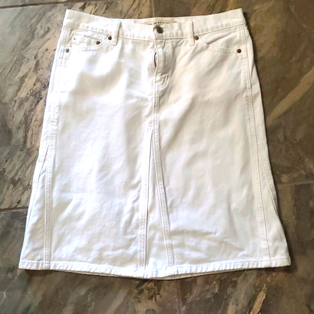 Gap White Jean Skirt